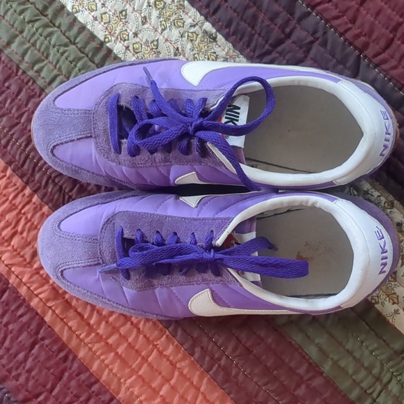 NIKE* vintage Oceania Bright Violet ultra rare in EXCELLENT condition size 7 - Picture 3 of 16